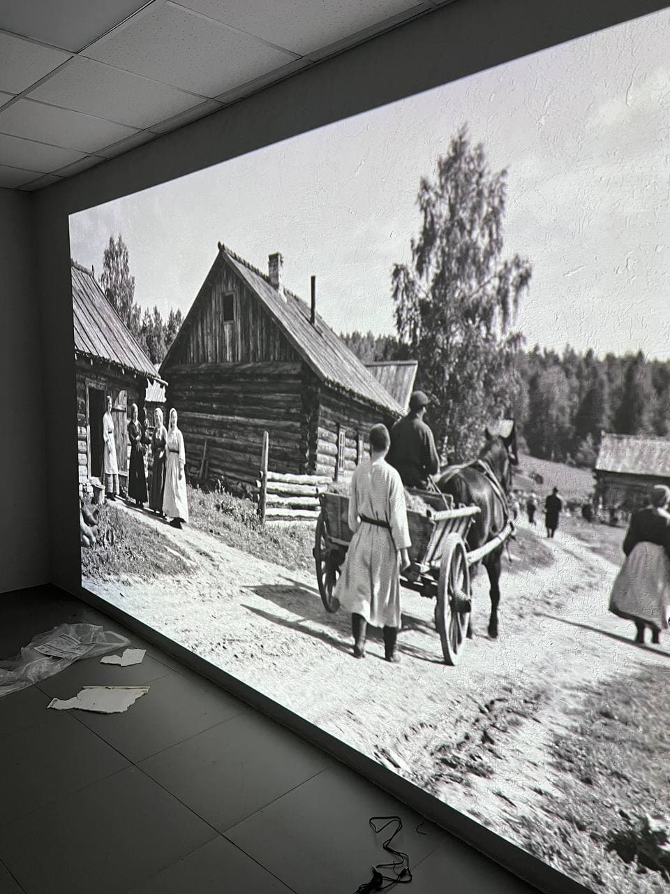 Визуальный материал